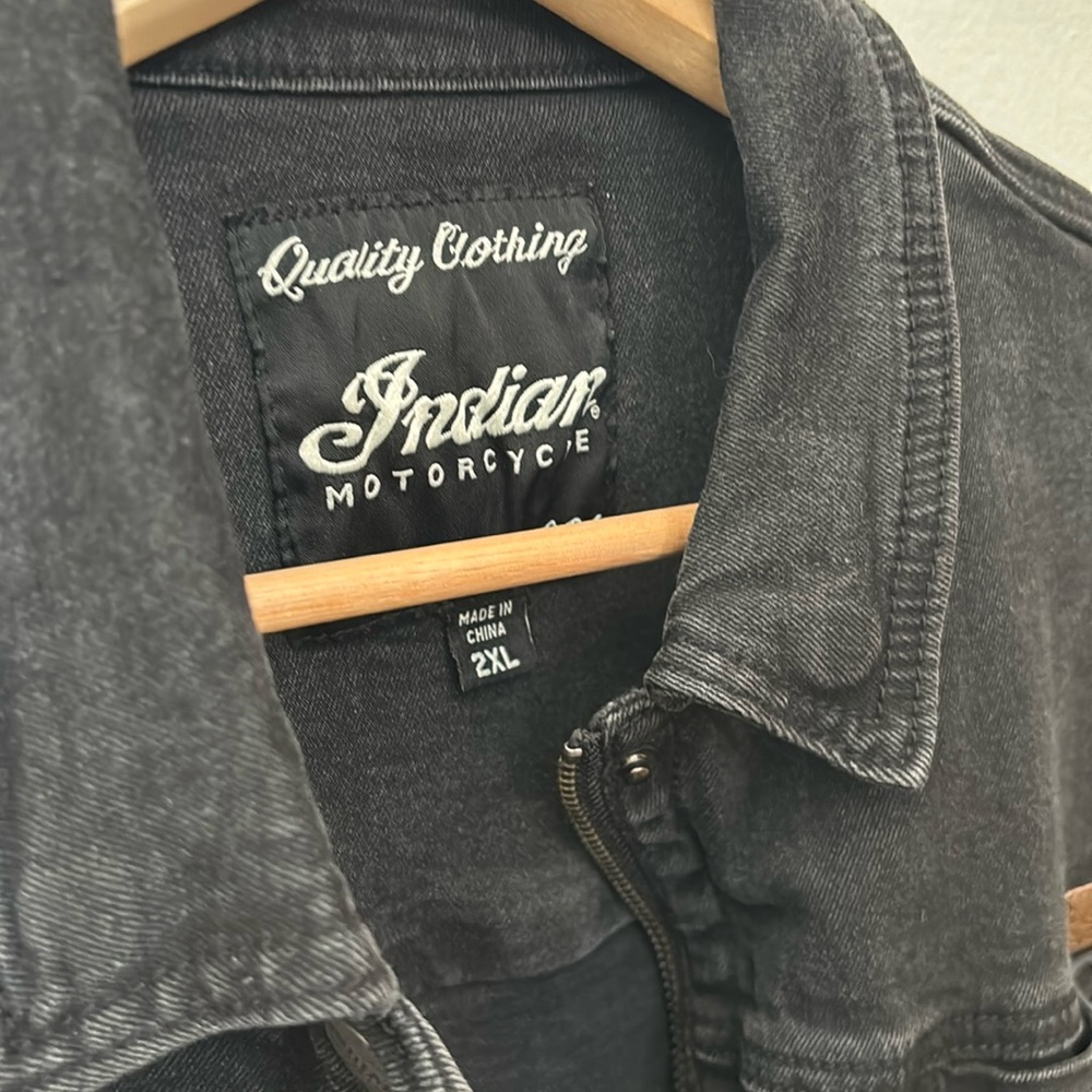 Indian Motorcycle, size 2xl black jean jacket.